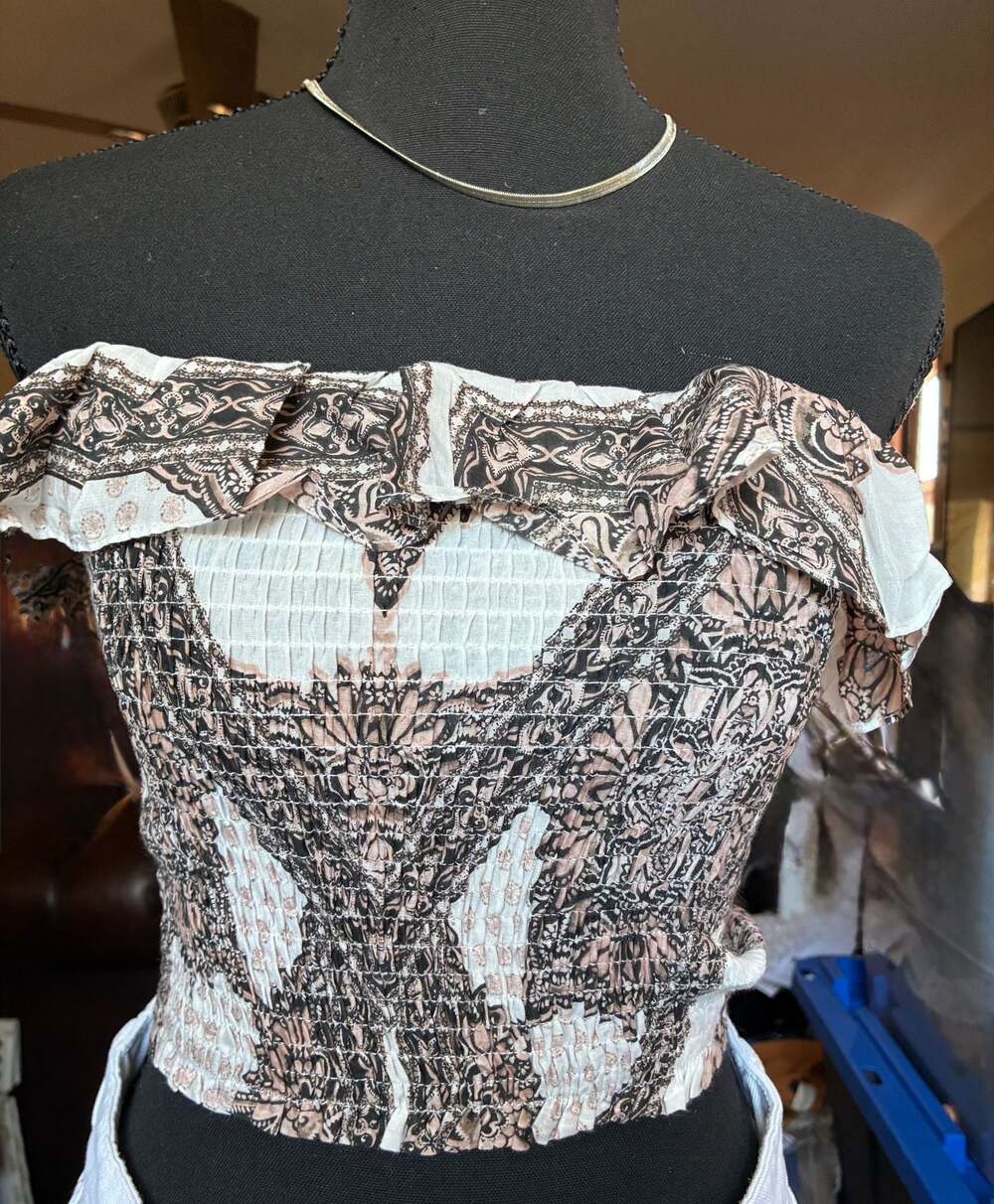 Olivaceous Women's Boho Floral Print Smocked Tube Top with Ruffle Trim-SizeM-NWT